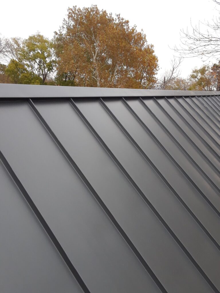 Clicklock Standing Seam - Utah Aluminum Roofing