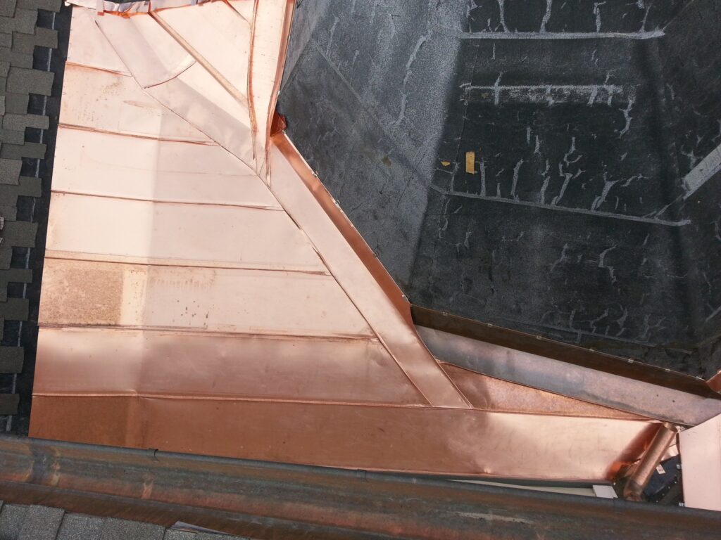 Fully seamed copper roof